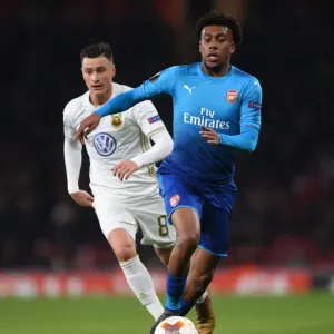 Arsenal's Alex Iwobi Clashes with Östersunds Jamie Hopcutt in Europa League Showdown