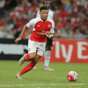 Arsenal's Alex Oxlade-Chamberlain in Action Against Everton during the 2015-16 Asia Trophy, Singapore Arsenal's Alex Oxlade-Chamberlain in Action Against Everton during the 2015-16 Asia Trophy, Singapore