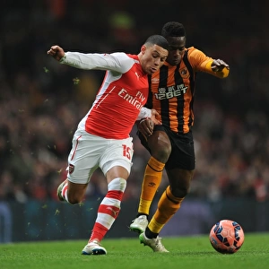 Arsenal's Alex Oxlade-Chamberlain Faces Off Against Hull City's Maynor Figueroa in FA Cup Clash