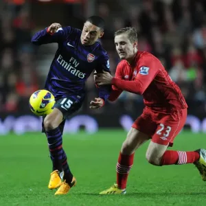 Arsenal's Alex Oxlade-Chamberlain Faces Off Against Southampton's Luke Shaw in Premier League Clash Arsenal's Alex Oxlade-Chamberlain Faces Off Against Southampton's Luke Shaw in Premier League Clash