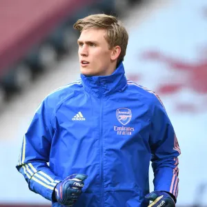Arsenal's Alex Runarsson Prepares for Aston Villa Clash in Empty Villa Park (Aston Villa vs Arsenal, 2021-22 Premier League)