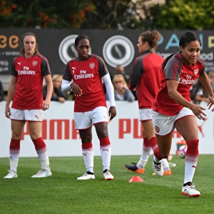 Arsenal's Alex Scott Prepares for Battle: Arsenal Ladies vs Everton Ladies Pre-Season Friendly