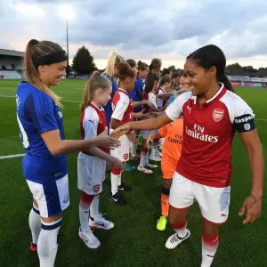 Arsenal's Alex Scott Shakes Hands with Everton's Simone Magill Before Pre-Season Friendly Arsenal's Alex Scott Shakes Hands with Everton's Simone Magill Before Pre-Season Friendly