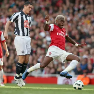 Arsenal's Alex Song vs. Graham Dorrans's Game-Winning Performance: Arsenal 2-3 West Bromwich Albion (2010)