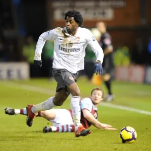 Arsenal's Alex Song vs. Wade Elliott's Burnley: A 1-1 Stalemate in the Barclays Premier League Arsenal's Alex Song vs. Wade Elliott's Burnley: A 1-1 Stalemate in the Barclays Premier League