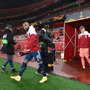 Arsenal's Alexandre Lacazette Leads Team Out Against Rapid Wien in Europa League