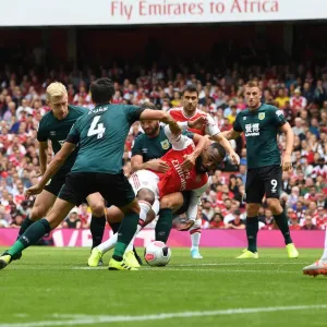 Arsenal's Alexis Lacazette Scores Thriller Against Burnley in 2019-20 Premier League Arsenal's Alexis Lacazette Scores Thriller Against Burnley in 2019-20 Premier League