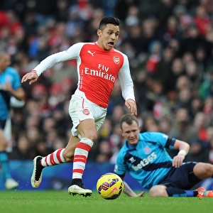 Arsenal's Alexis Sanchez in Action: Arsenal vs. Stoke City (Premier League 2014-15)