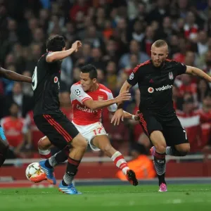 Arsenal's Alexis Sanchez Faces Off Against Besiktas Trio in 2014 Champions League Qualifier