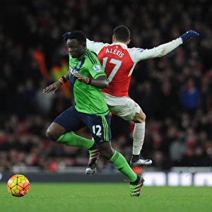 Arsenal's Alexis Sanchez Fouls by Southampton's Victor Wanyama in Intense Premier League Clash (2015-16)