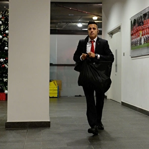 Arsenal's Alexis Sanchez Gears Up for Arsenal v Southampton Clash (2014-15)