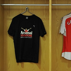 Arsenal's Arsenal for Everyone Unity Shirts Before Arsenal vs. Everton (2015/16)