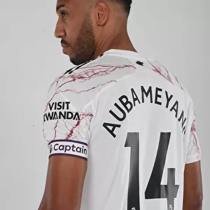 Arsenal's Aubameyang at 2020-21 Team Photocall