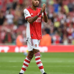 Arsenal's Aubameyang Celebrates with Fans after Arsenal v Norwich City Victory (2021-22) Arsenal's Aubameyang Celebrates with Fans after Arsenal v Norwich City Victory (2021-22)