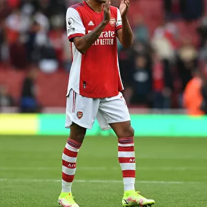 Arsenal's Aubameyang Celebrates with Fans after Arsenal vs. Chelsea Victory (2021-22)