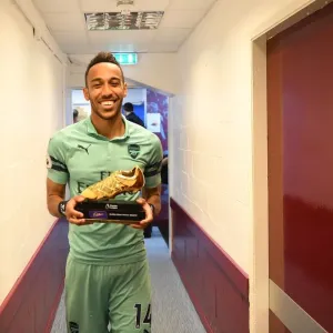 Arsenal FC Print - Pierre-Emerick Aubameyang with Golden Boot