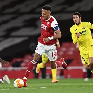 Arsenal's Aubameyang Clashes with Parejo in Empty Europa League Semi-Final
