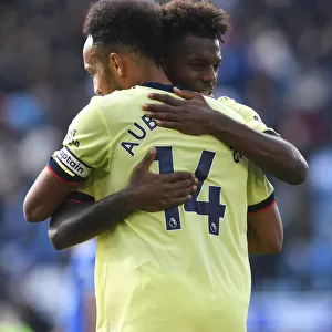 Arsenal's Aubameyang Embraces Nuno Tavares: Leicester City vs. Arsenal, Premier League 2021-22