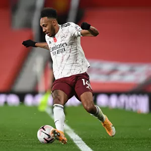 Arsenal's Aubameyang Faces Manchester United in Empty Old Trafford (2020-21 Premier League)