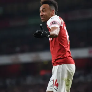 Arsenal's Aubameyang Goes Head-to-Head with Chelsea in Premier League Battle Arsenal's Aubameyang Goes Head-to-Head with Chelsea in Premier League Battle