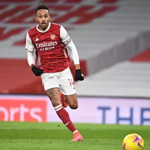 Arsenal's Aubameyang Goes Head-to-Head with Leeds United in Premier League Battle