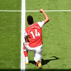 Arsenal's Aubameyang Kneels During Brighton Match (2020 Premier League)