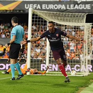 Arsenal's Aubameyang Nets Hat-Trick, Secures Europa League Final Berth vs. Valencia