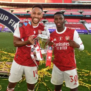 Arsenal's Aubameyang and Nketiah Celebrate FA Cup Victory Over Chelsea in Empty Wembley Arsenal's Aubameyang and Nketiah Celebrate FA Cup Victory Over Chelsea in Empty Wembley