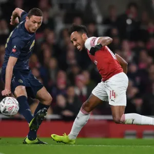 Arsenal's Aubameyang Outmaneuvers Manchester United's Matic in FA Cup Clash Arsenal's Aubameyang Outmaneuvers Manchester United's Matic in FA Cup Clash
