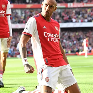 Arsenal's Aubameyang Scores Brace: Arsenal v Tottenham Hotspur, Premier League 2021-22