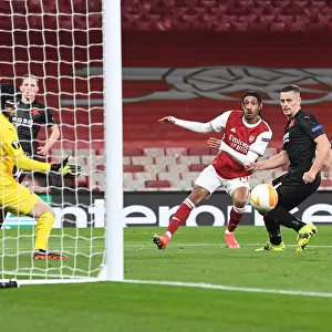 Arsenal's Aubameyang Scores Alone in Empty Emirates Stadium - Arsenal FC vs Slavia Praha, UEFA Europa League Quarterfinal (2021)