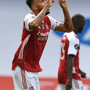 Arsenal's Aubameyang Scores First Goal in Arsenal v Watford Premier League Clash (2019-20)