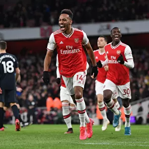Arsenal's Aubameyang Scores Third Goal vs. Everton in Premier League (2019-20)