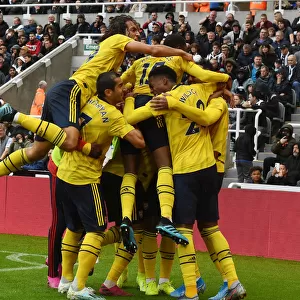 Arsenal's Aubameyang Scores in Newcastle Victory: Guendouzi and Mkhitaryan Celebrate