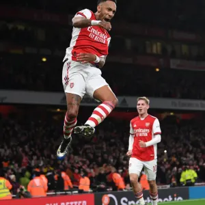 Arsenal's Aubameyang Scores His Second Goal: Arsenal 2-0 Aston Villa (2021-22 Premier League) Arsenal's Aubameyang Scores His Second Goal: Arsenal 2-0 Aston Villa (2021-22 Premier League)