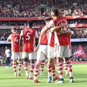 Arsenal's Aubameyang and Xhaka: Celebrating Victory Over Rival Spurs in the 2021-22 Premier League Arsenal's Aubameyang and Xhaka: Celebrating Victory Over Rival Spurs in the 2021-22 Premier League