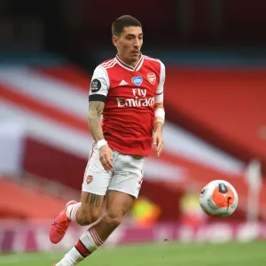Arsenal's Bellerin in Action against Norwich City (Premier League 2019-20)