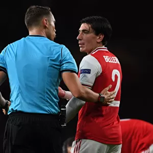 Arsenal's Bellerin Argues with Referee during Arsenal v Standard Liege Europa League Clash