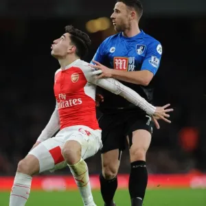 Arsenal's Bellerin Fends Off Surman in Tight Arsenal vs Bournemouth Clash (2015-16)
