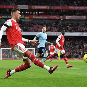 Arsenal's Ben White in Action: Premier League 2022-23 - Arsenal vs. Brentford at Emirates Stadium