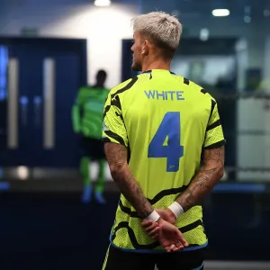 Arsenal's Ben White Prepares for West Ham Showdown in Carabao Cup