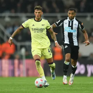 Arsenal's Ben White vs. Newcastle's Callum Wilson: A Premier League Battle at St. James Park Arsenal's Ben White vs. Newcastle's Callum Wilson: A Premier League Battle at St. James Park
