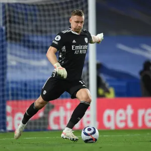 Arsenal's Bernd Leno in Action at Empty Stamford Bridge: Chelsea vs Arsenal, Premier League 2020-21