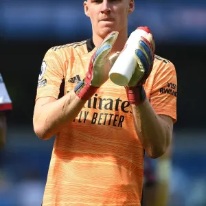 Arsenal's Bernd Leno Applauding Fans in Manchester City Showdown - Premier League 2021-22