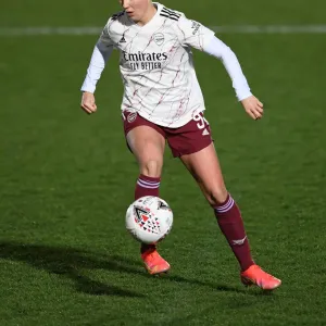 Arsenal's Beth Mead in Action during Chelsea Women vs. Arsenal Women FA WSL Match