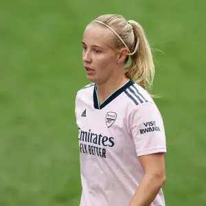 Arsenal's Beth Mead in Action against Liverpool in FA WSL Clash