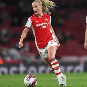 Arsenal Women Prints: Arsenal Women v Tottenham Hotspur 2021-22