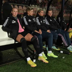 Arsenal's Beth Mead Prepares for AFC Ajax Showdown in UEFA Women's Champions League Arsenal's Beth Mead Prepares for AFC Ajax Showdown in UEFA Women's Champions League