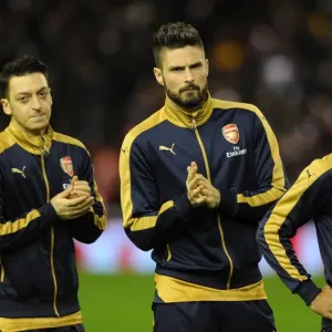 Arsenal's Big Three: Ozil, Giroud, Walcott Ready for Liverpool Showdown - Premier League 2015-16 Arsenal's Big Three: Ozil, Giroud, Walcott Ready for Liverpool Showdown - Premier League 2015-16