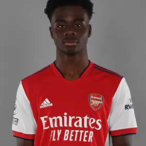 Arsenal's Bukayo Saka at 2021-22 First Team Photocall